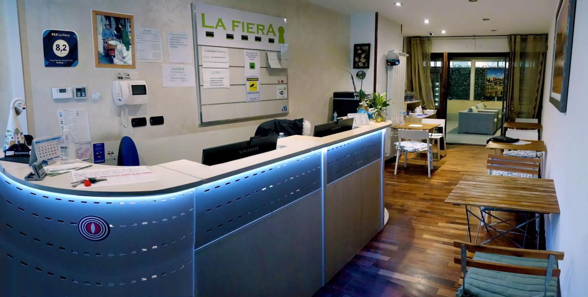 La Fiera Guesthouse Fiumicino Exteriér fotografie